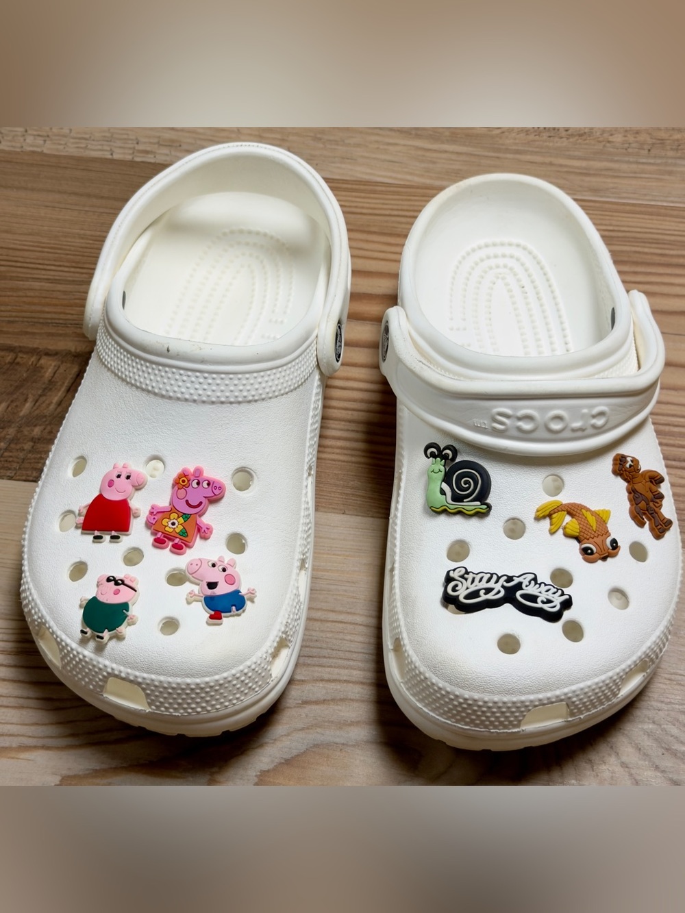 Crocs Classic Clogs White Unisex Men 5 Women 7 Customized Peppa Pig Jibbitz